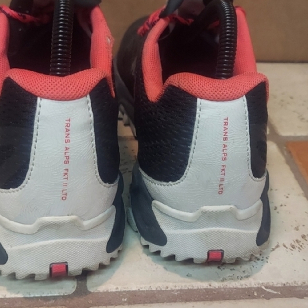 Columbia Womens Black and Red Athletic Sneakers - Picture 5 of 10